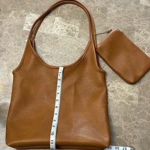 Faux tote